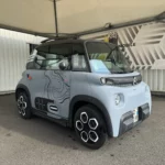 Avant côté droit d'une Citroën AMI 2022