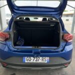 Coffre ouvert d'une Dacia Sandero Stepway 3