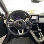 Volant d'une Renault Clio 5