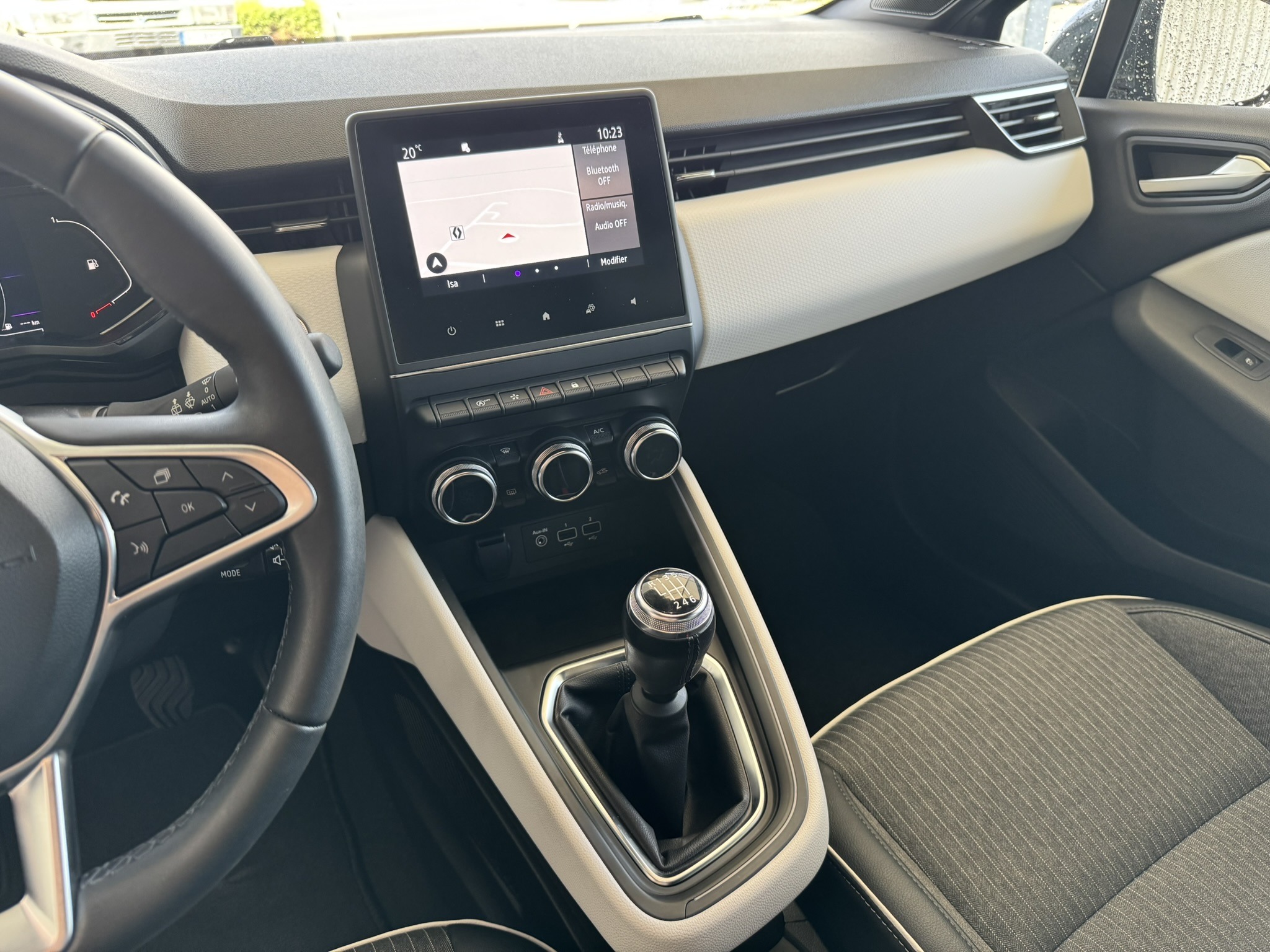 Tableau de navigation d'une Renault Clio 5
