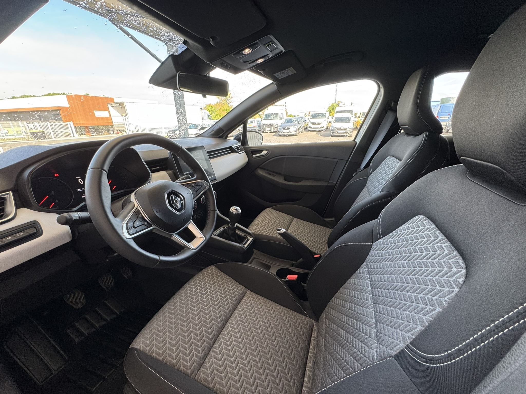Place conducteur d'une Renault Clio 5 limited