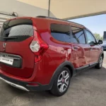Arrière droit d'un Dacia Lodgy 2020