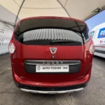 Face arrière d'un Dacia Lodgy 2020