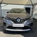 Face avant d'un Renault Captur 2024