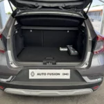 Coffre ouvert d'un Renault Captur