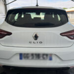 Arrière d'une Renault Clio 5 limited