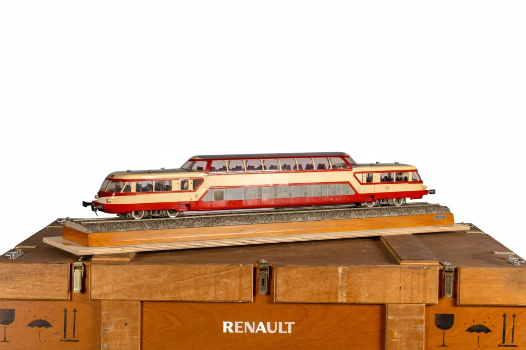 Maquette de l'autorail panoramique