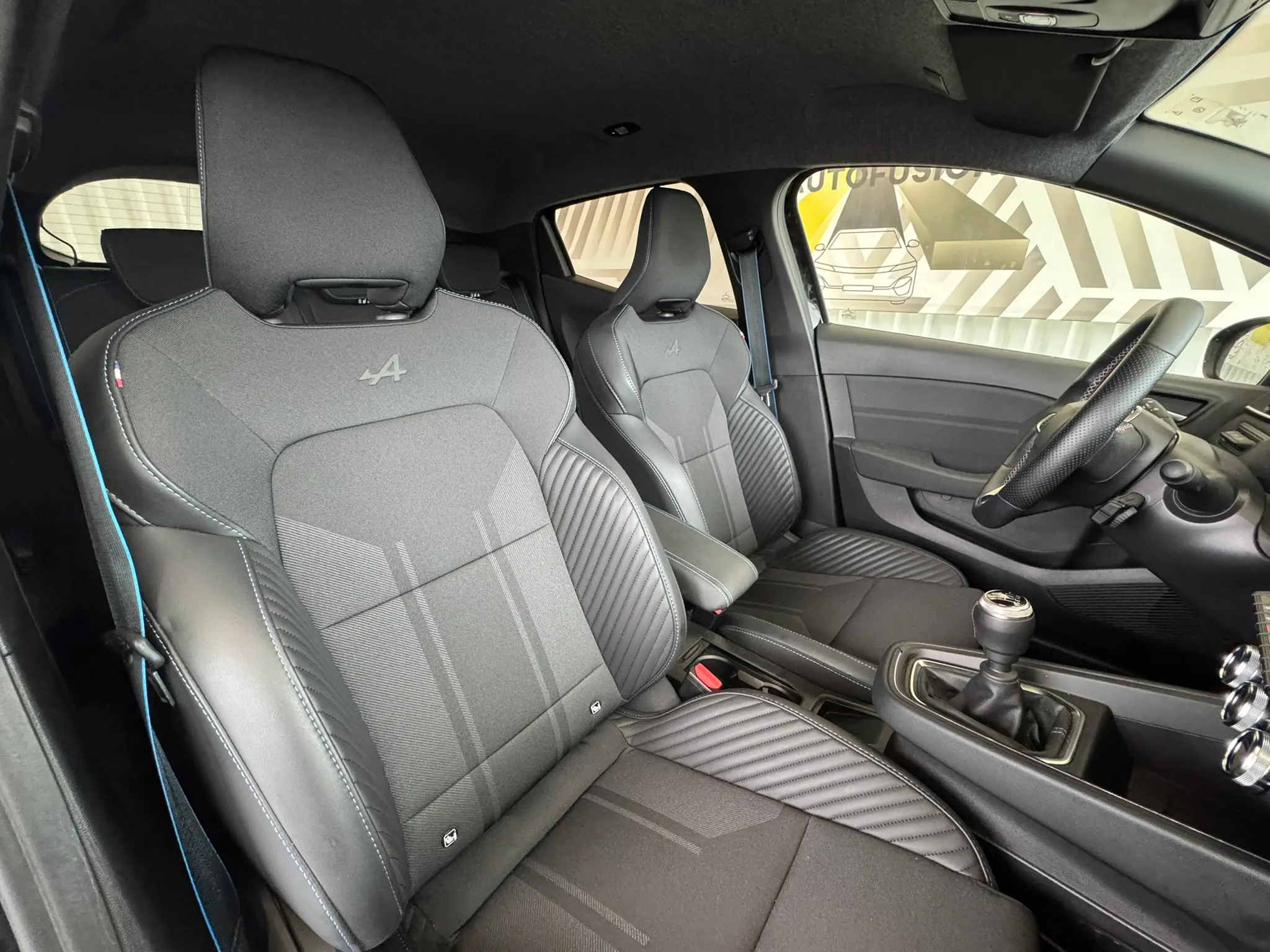 occasion_renault_clio_5_esprit_alpine_14