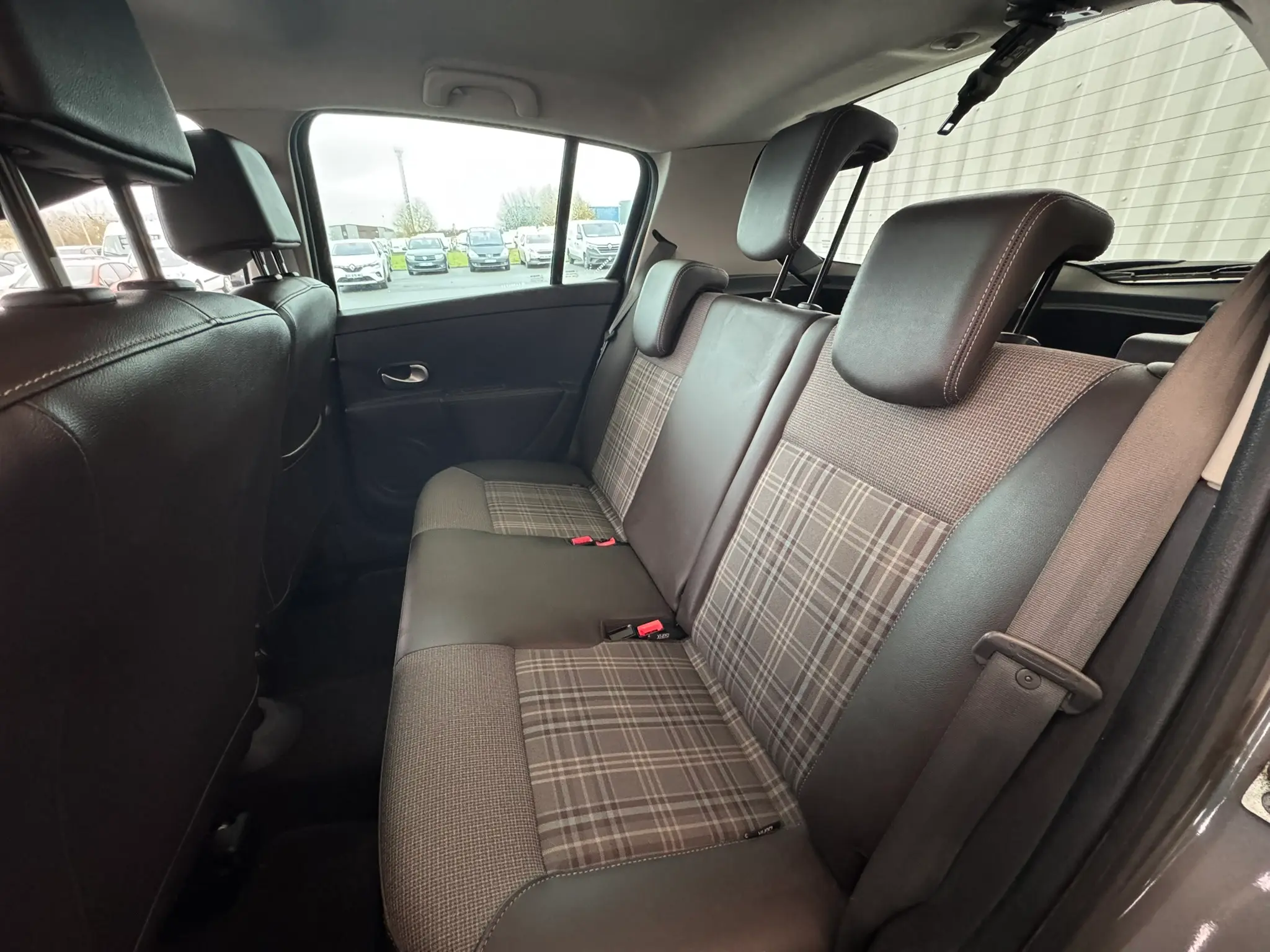 renault_clio_3_occasion_77_13