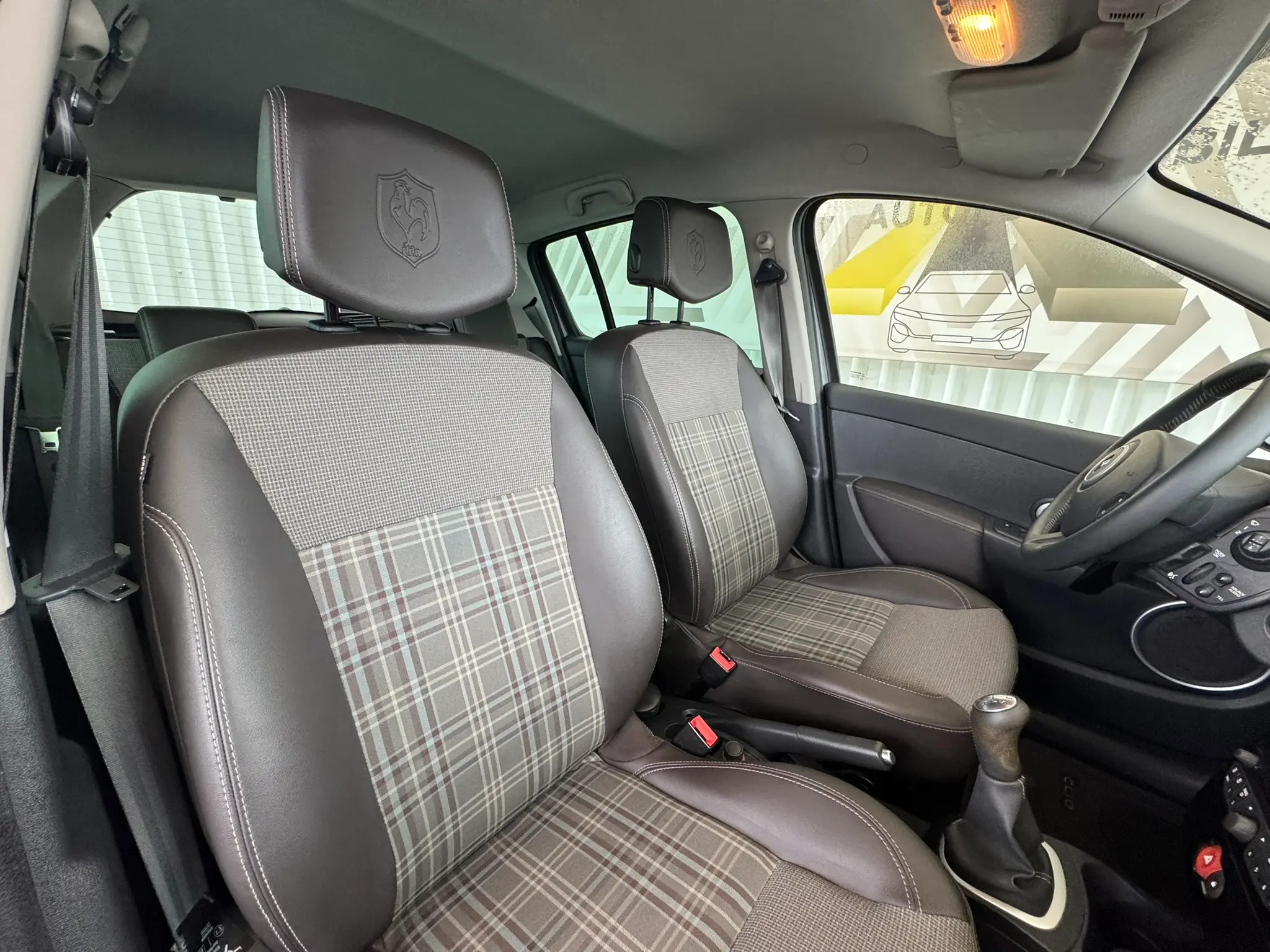 renault_clio_3_occasion_77_21