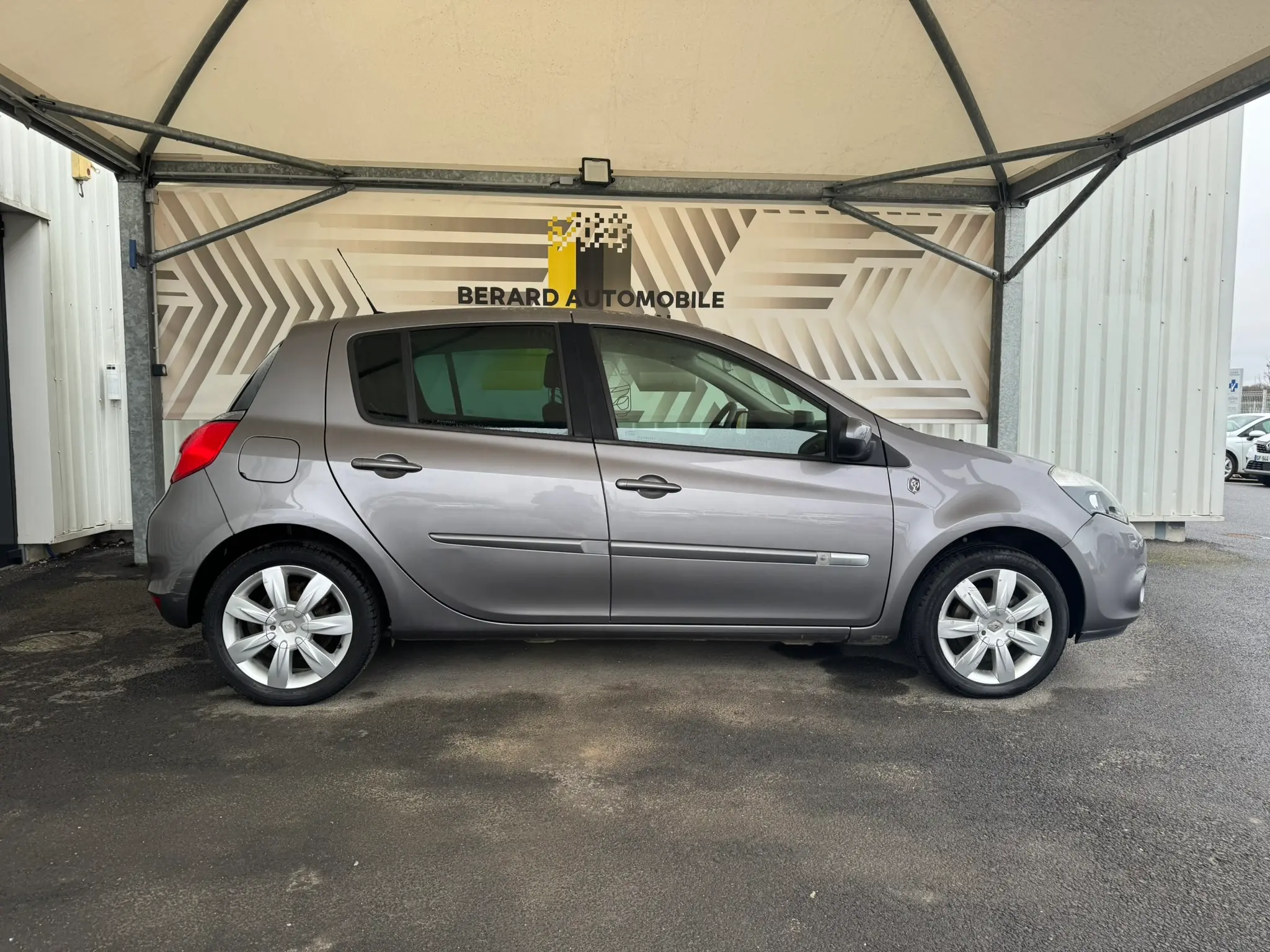 renault_clio_3_occasion_77_4