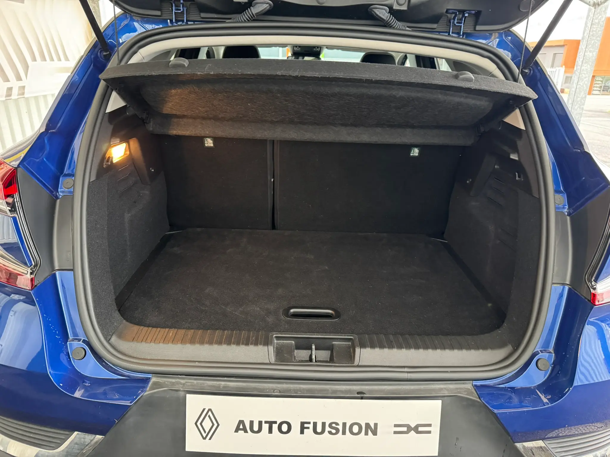 Coffre Renault Captur E-Tech
