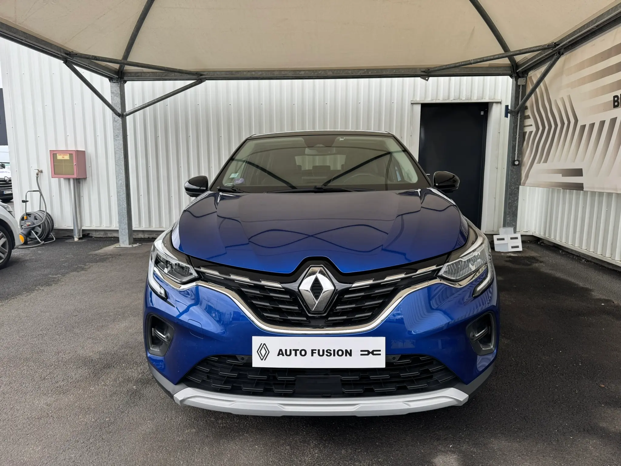 Face avant Renault Captur E-Tech
