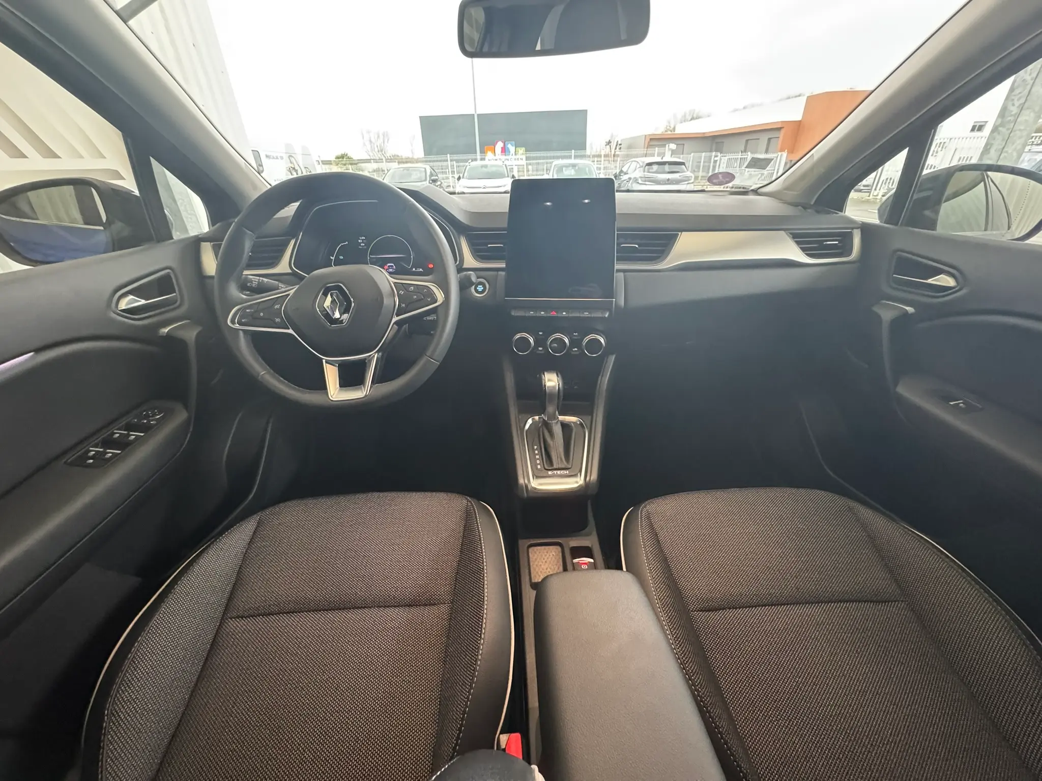 Tableau de bord Renault Captur E-Tech