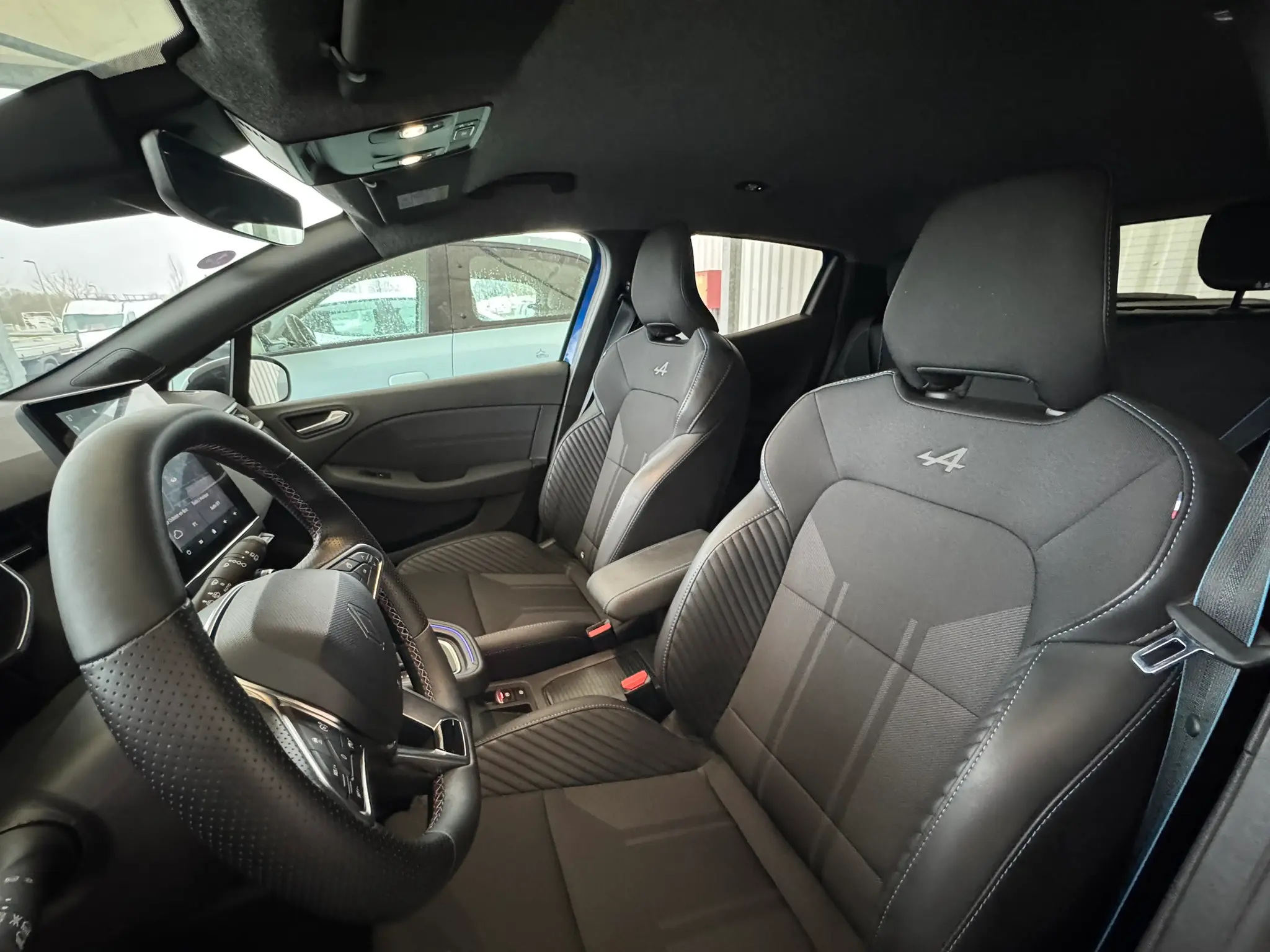Place conducteur Renault Clio 5 Esprit Alpine E-Tech full hybrid