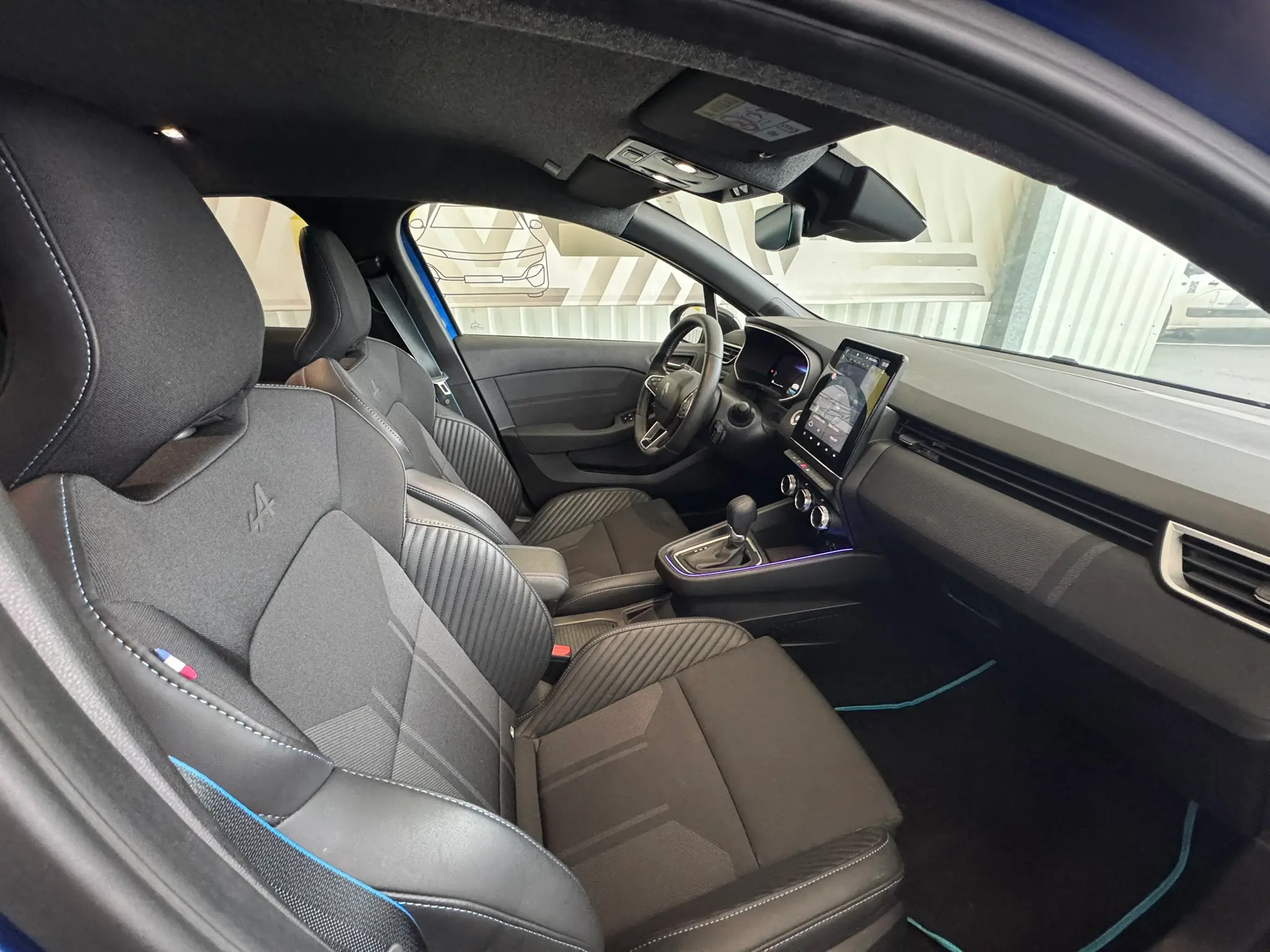 Place passager avant Renault Clio 5 Esprit Alpine E-Tech full hybrid